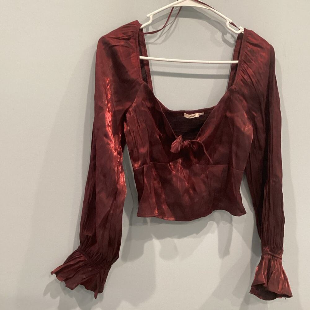 Francesca's Womens Whimsigoth Crop Top Size Small Burgundy Shiny Sweetheart‎